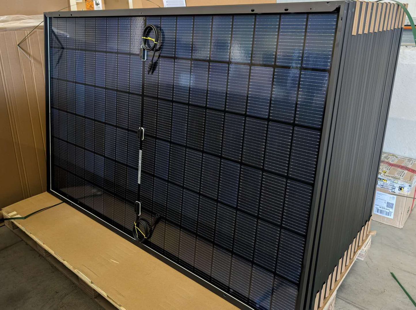 Growatt MOD TL3-XH2 5KW Hybrid-Wechselrichter, 5kWh APX Solarspeicher, 12/24 stücke 440W JA Solarmodule, 3-phasig